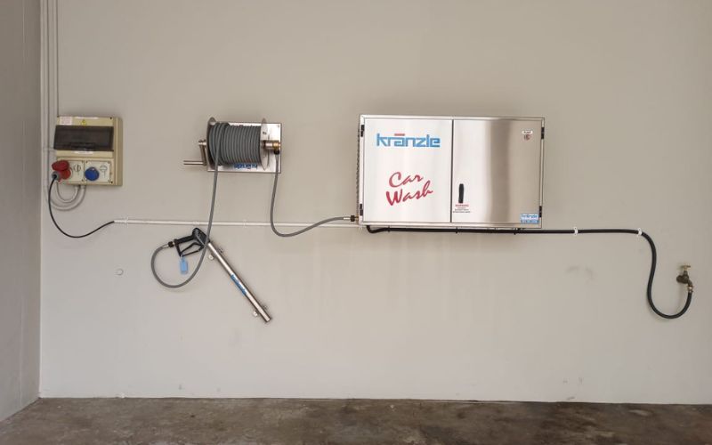 Kranzle car wash pressure washer, hose reel and gun set up