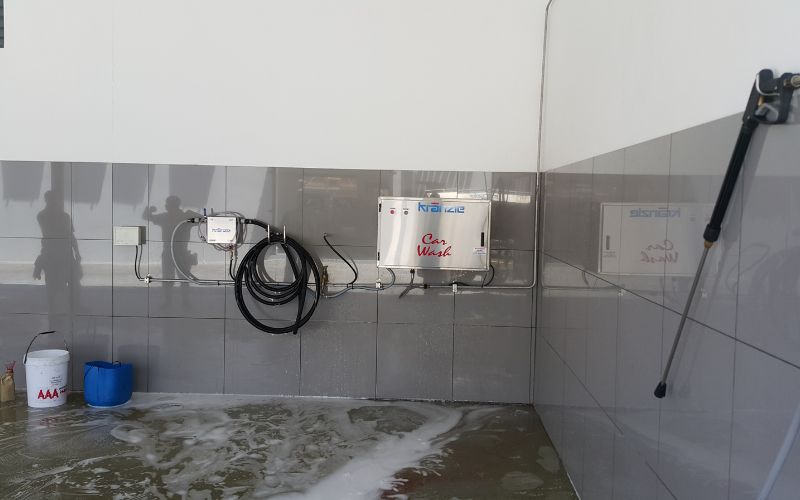 Kranzle car wash equipment set up wall mount unit
